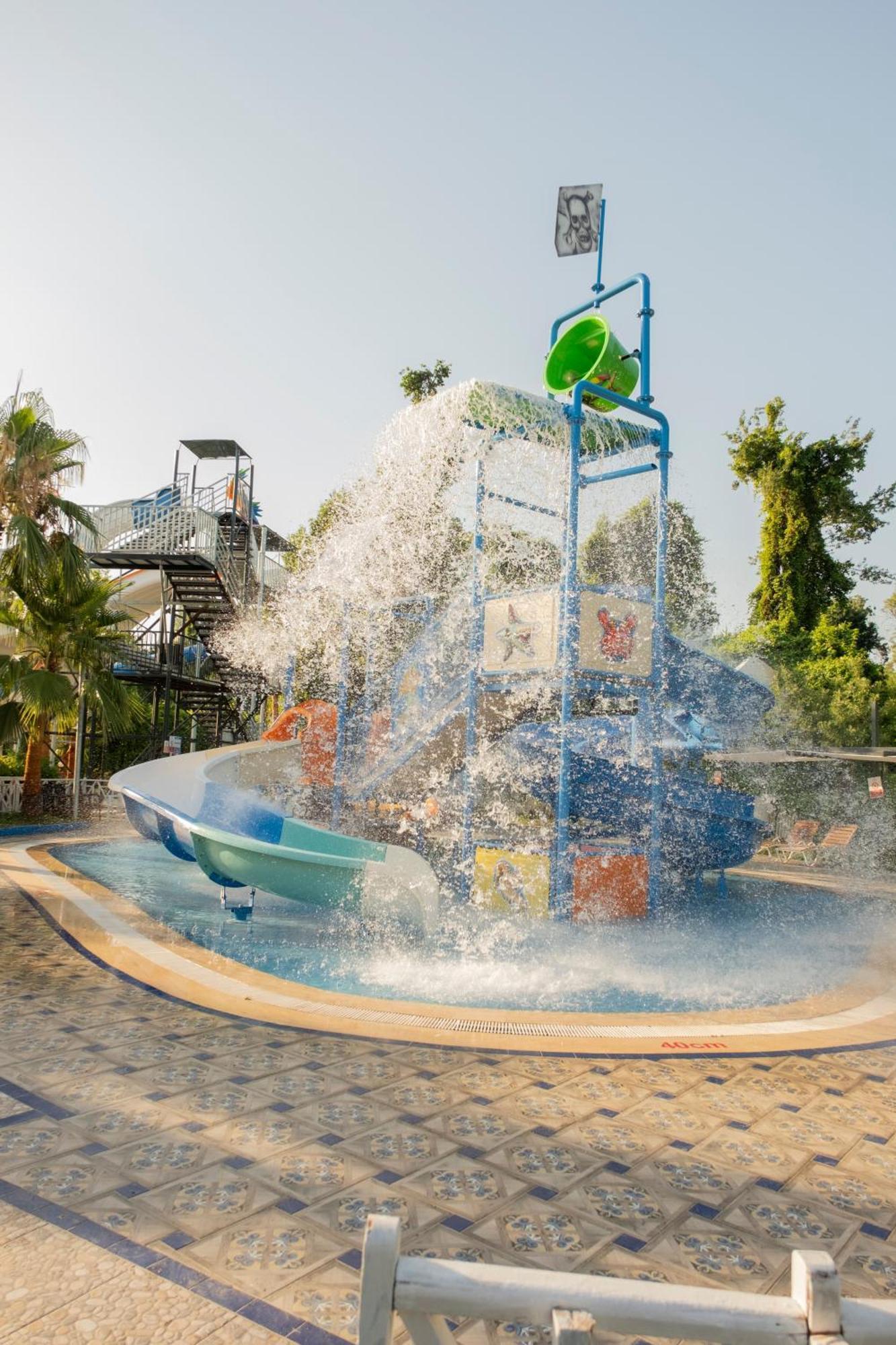 Lykia Botanika Fun & Club Otel Fethiye