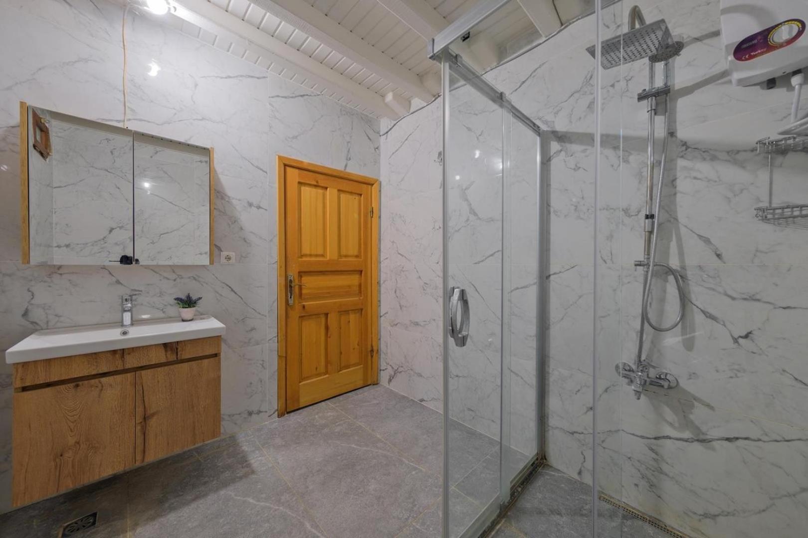 1 Bedroom Luxury - 9687 Villa *