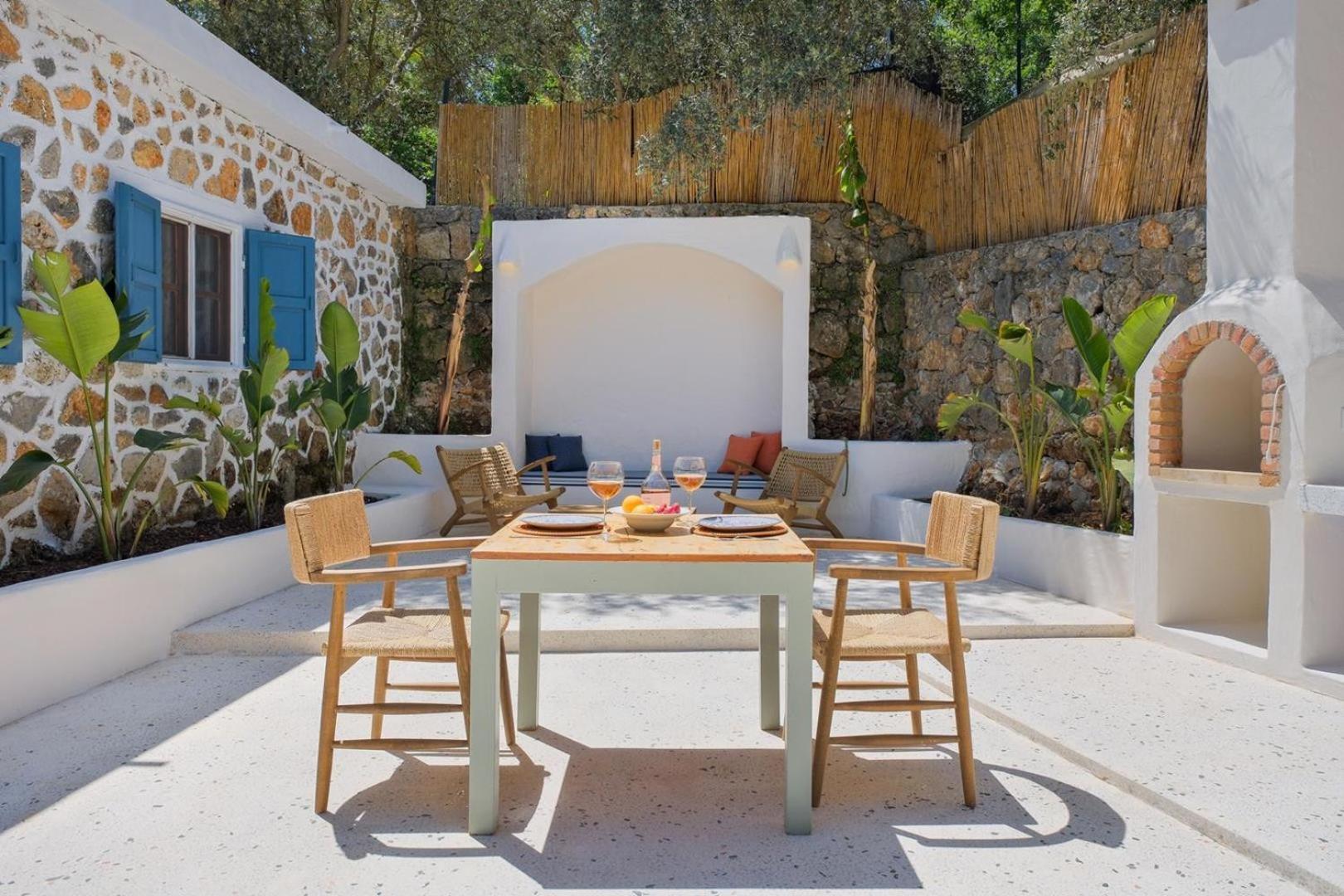 Villa 1 Bedroom Luxury - 9687 *