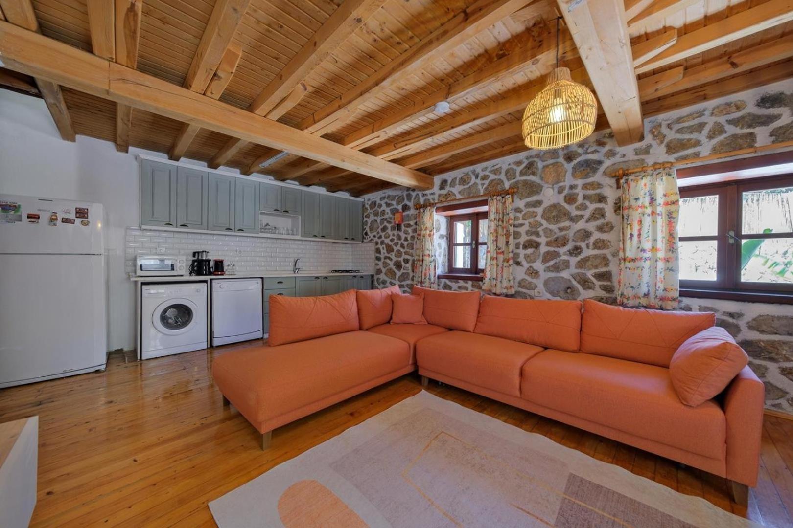 1 Bedroom Luxury - 9687 Villa Fethiye