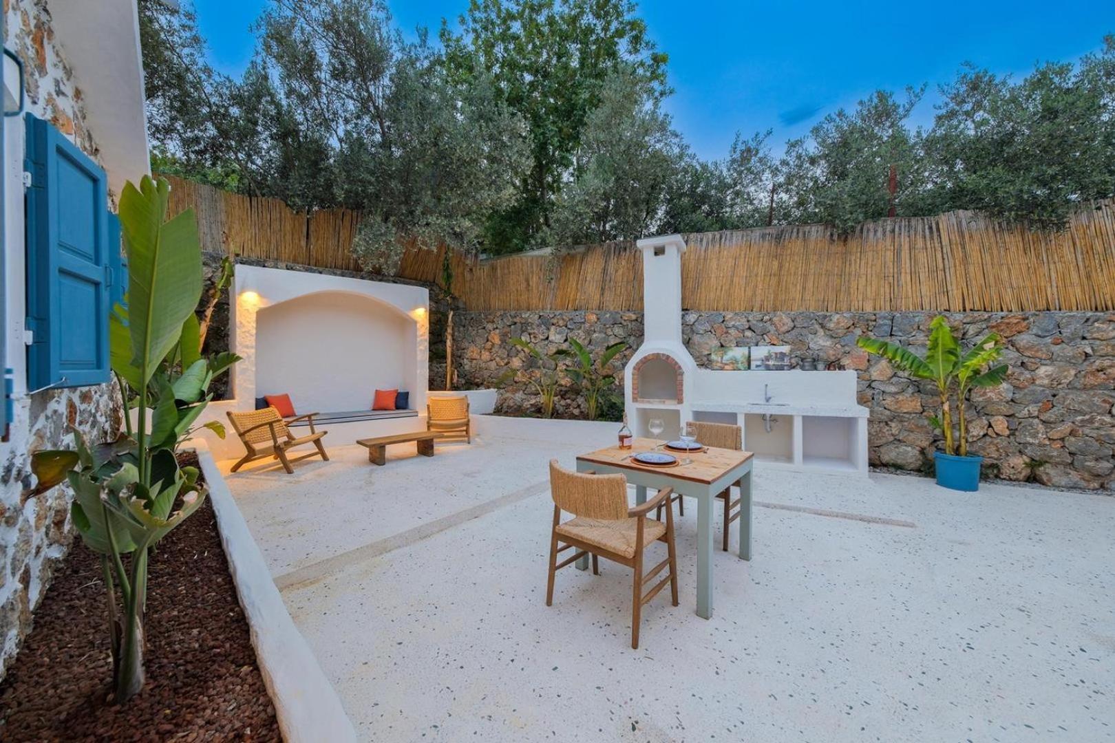 1 Bedroom Luxury - 9687 Villa