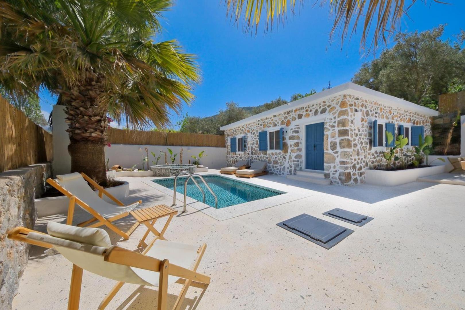 1 Bedroom Luxury - 9687 Villa Fethiye