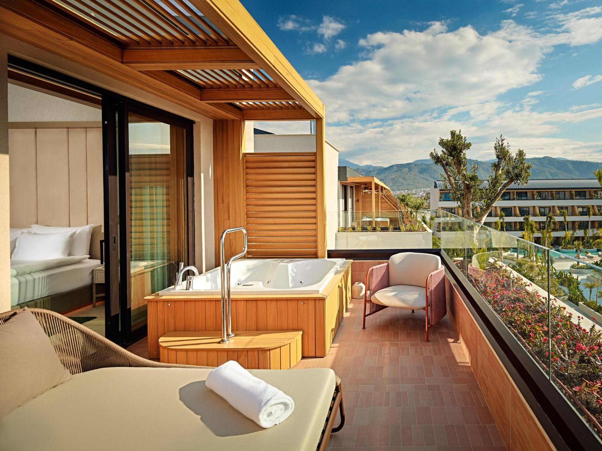 Hotel Xo Cape Arnna 5*
