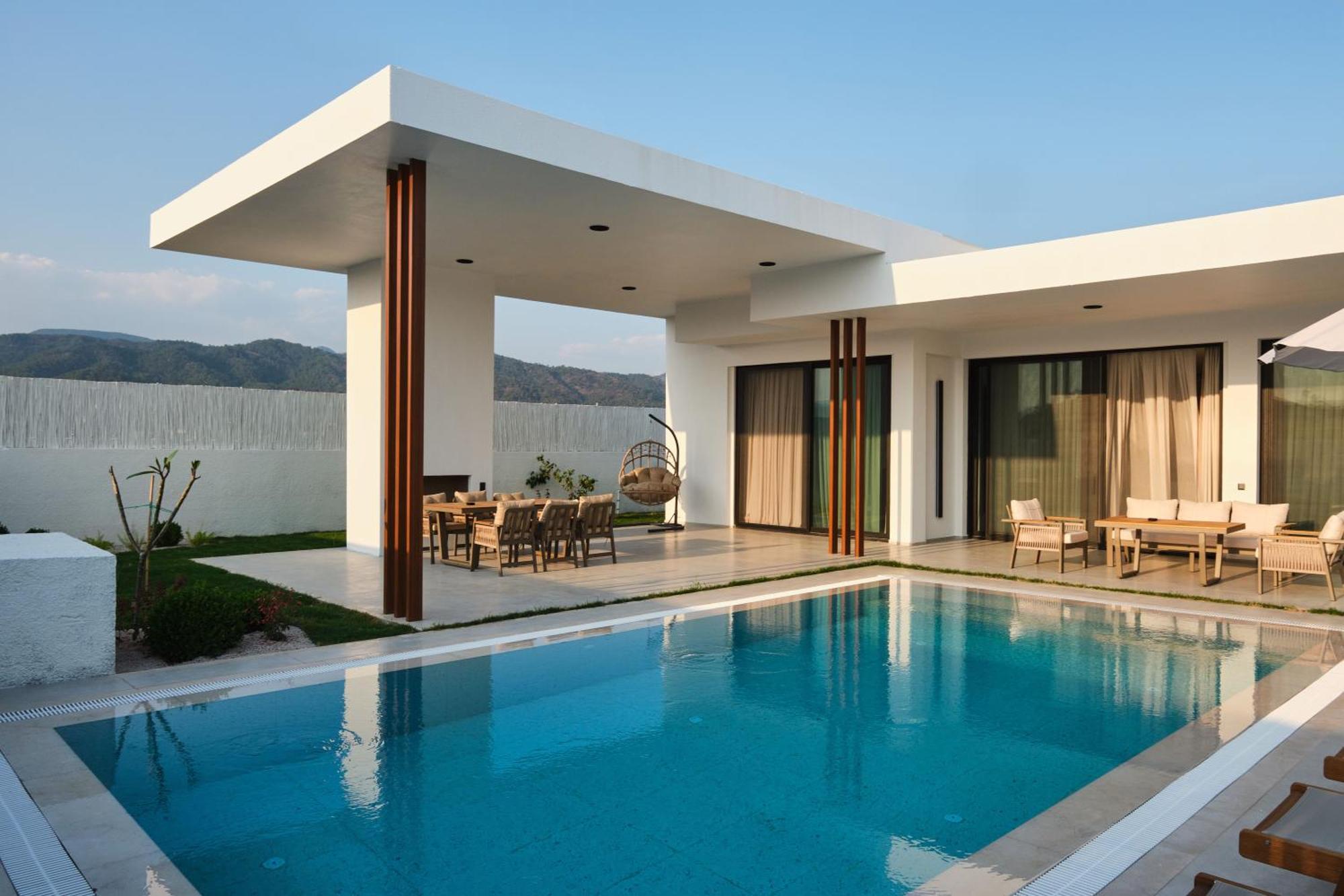Villa Ashta - Aura *