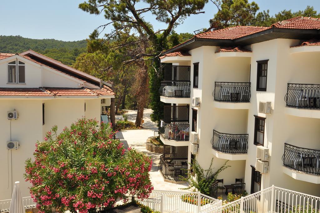 Otel Nicholas Park