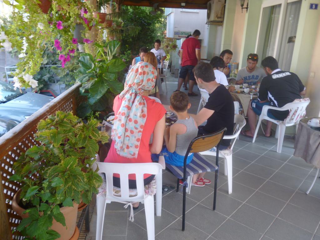 Otel Cicek &