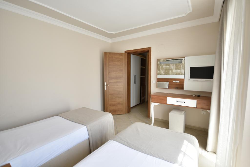 Nicholas Park Otel
