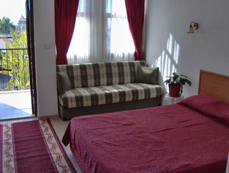 Otel Nazar Garden
