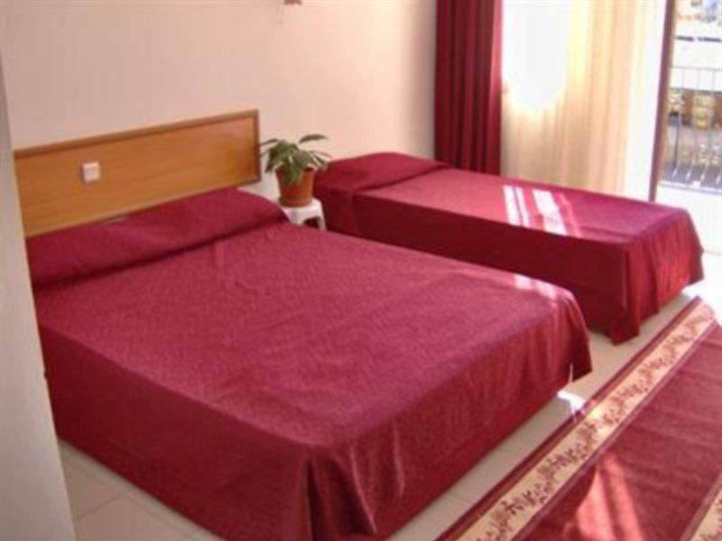 Otel Nazar Garden 2*