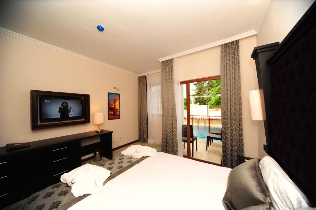 Blueberry Boutique Hotel