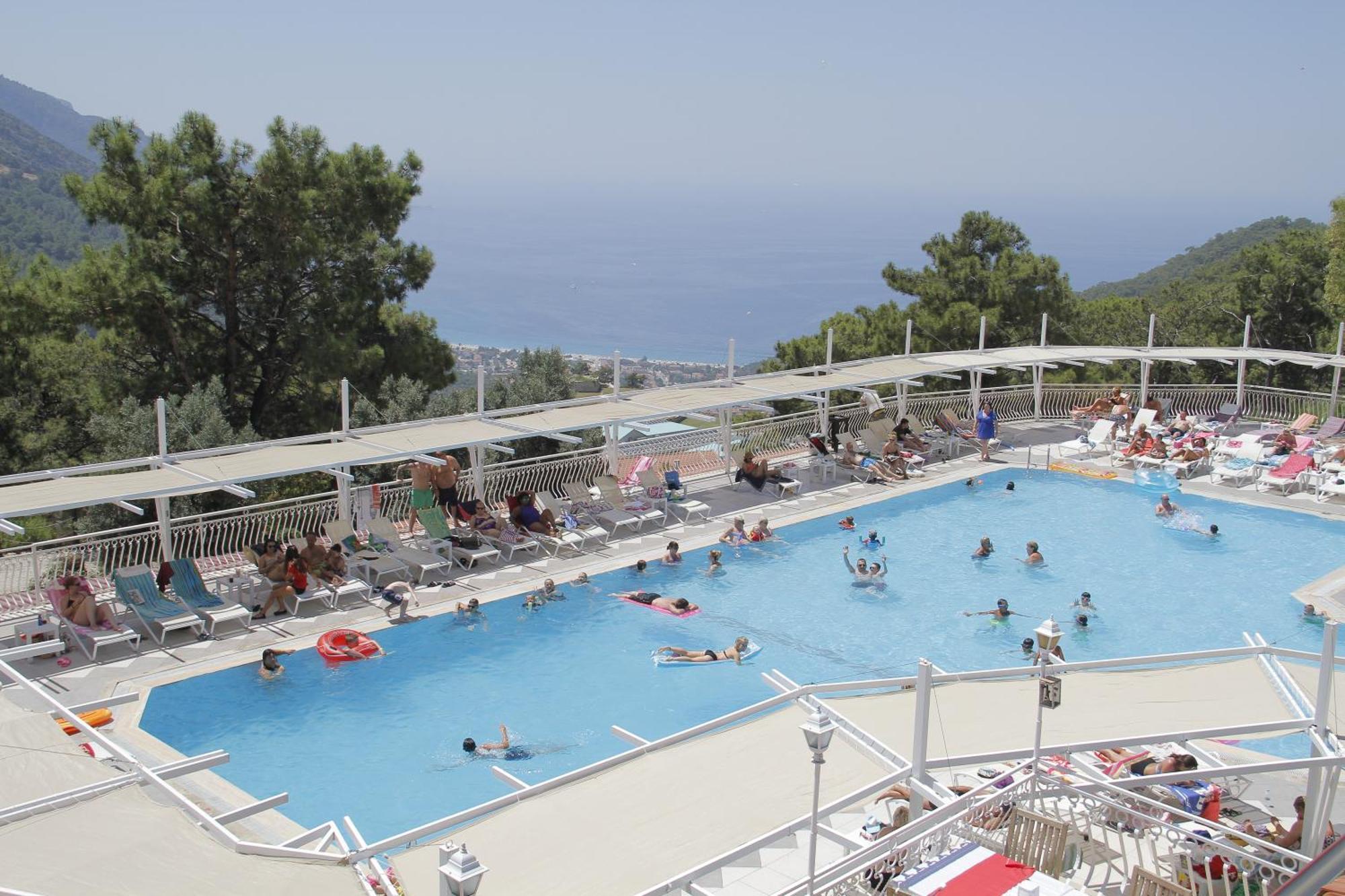 Otel Nicholas Park 4*