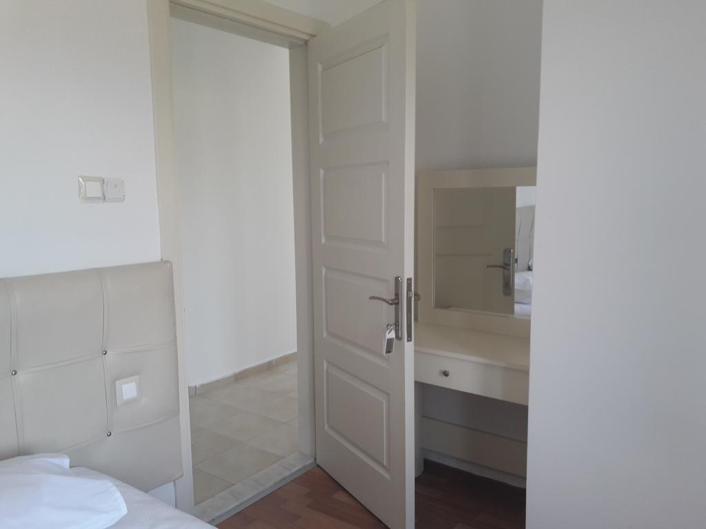 Hera Beach Hotel Gcr Otel *