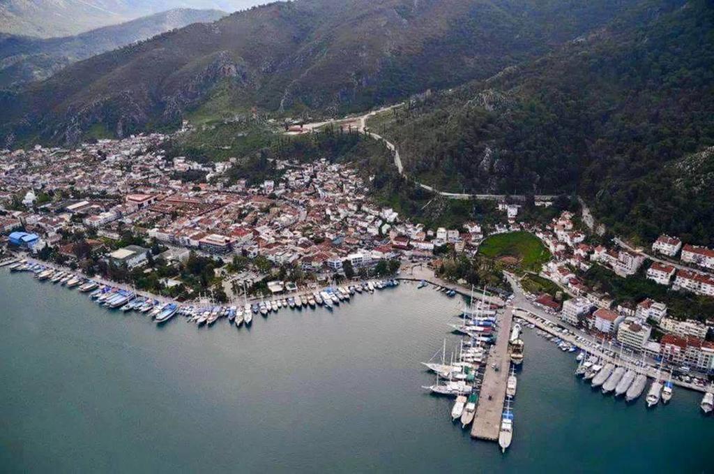 Marina Boutique Hotel 3*