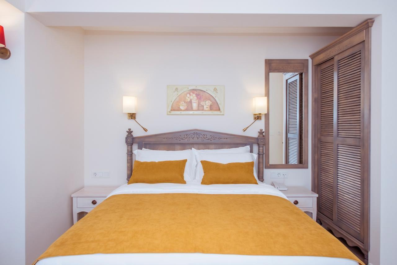 Tn - (adults Only) * Fethiye
