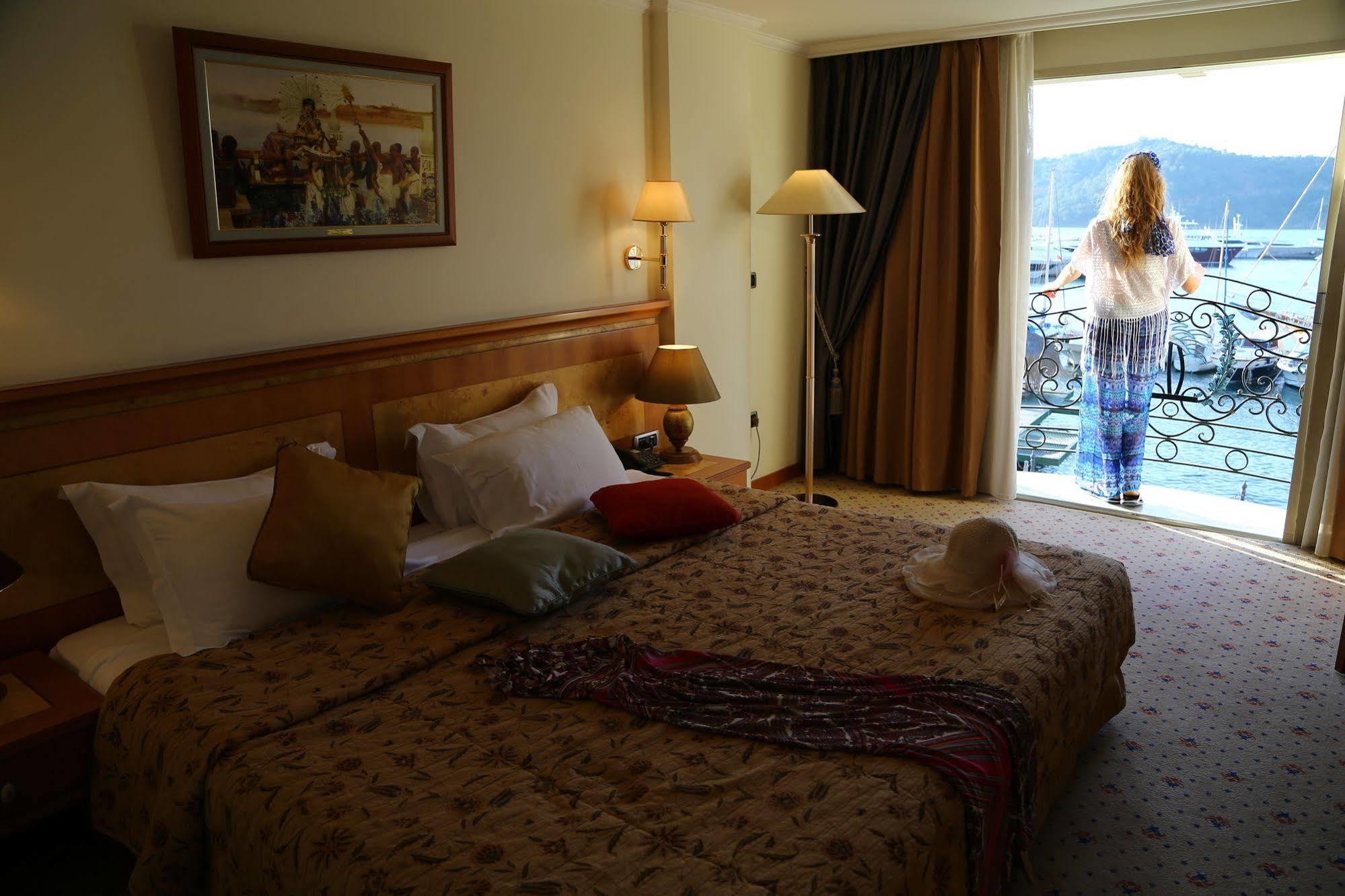 Ece Saray Marina (adults Only) Otel 4*
