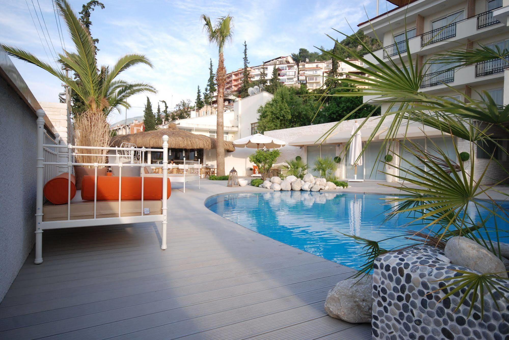 Hotel Yacht Boheme Hotel-boutique Class - Adults Only 4*