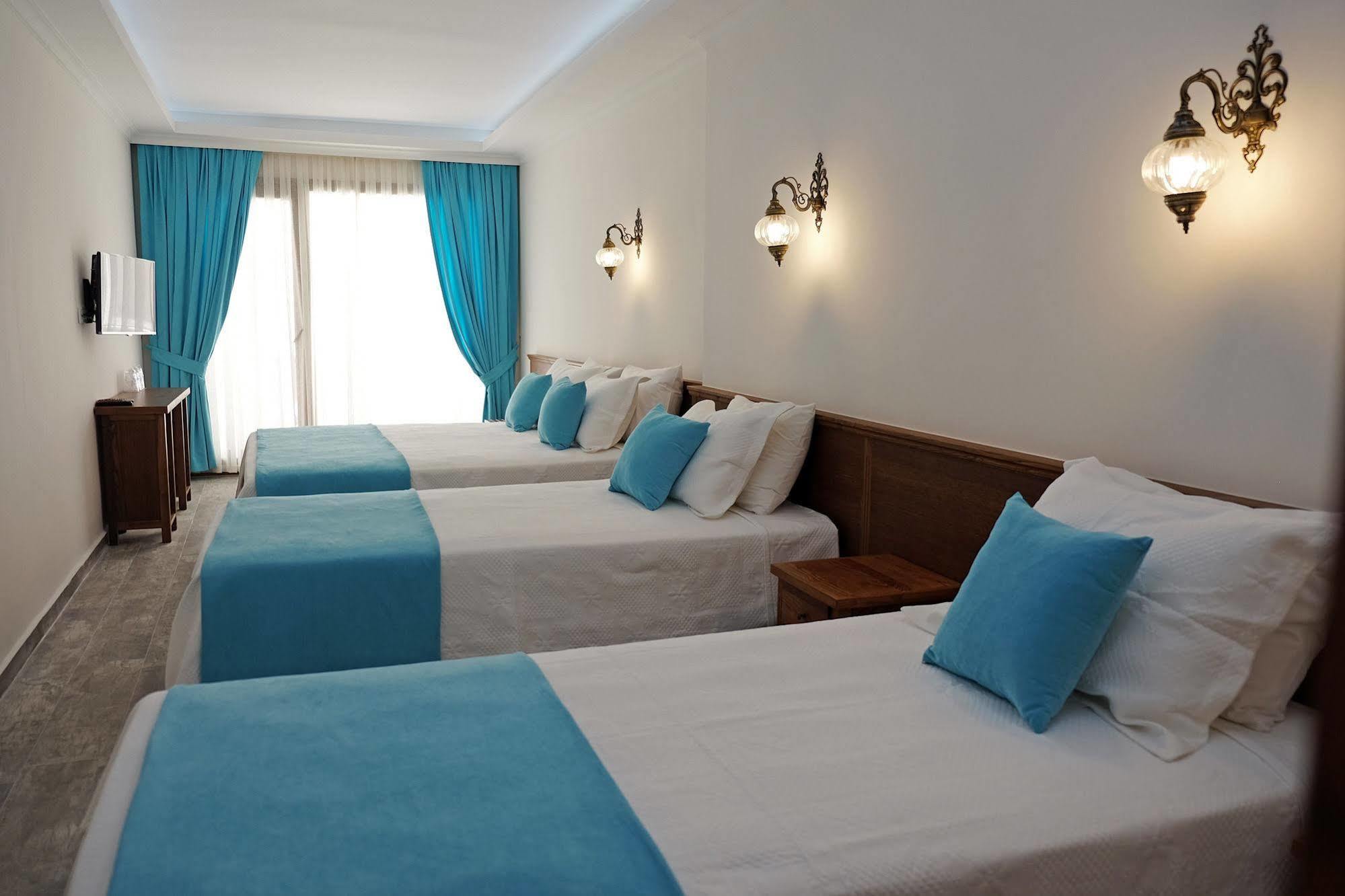 Hotel Infinity 3*