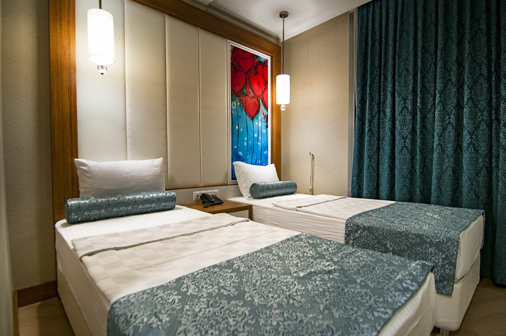 Otel Exelans 3*