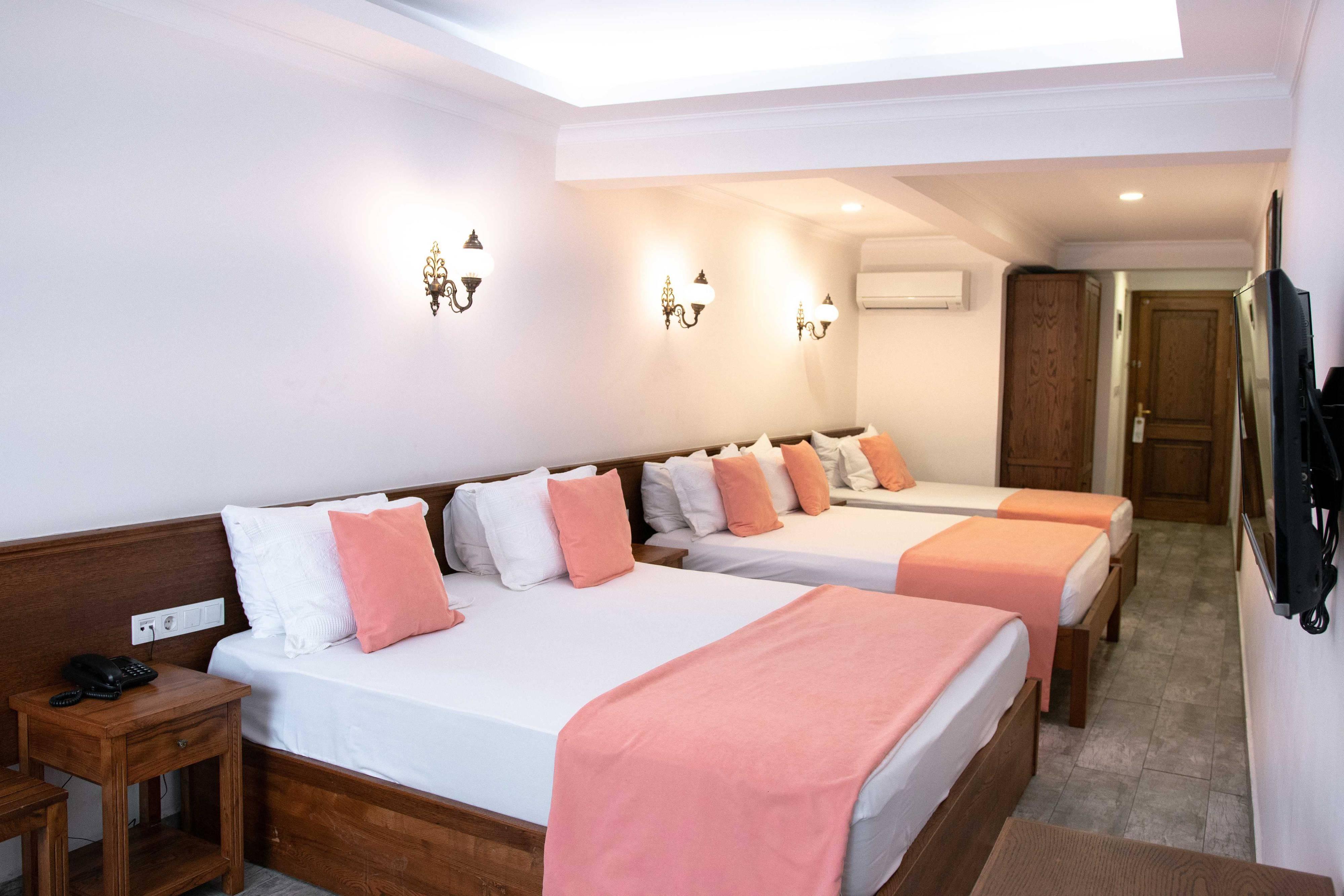 Infinity Hotel 3*