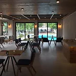 Miramar Hotel
