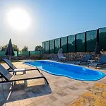 Villa Yuga,Oeluedeniz