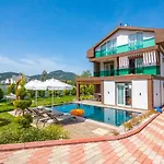 4 Beds, Luxury Holiday Villa In Hisaroenue Oeluedeniz Villa Mia
