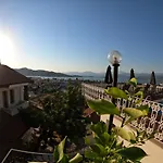View Suit D1