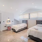 Villa Bella
