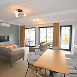 Juglans Suites
