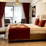 Luxury Apartment In The Cordonn Residence City Center