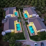 Mera-12 Fethiye Kargi Havuzlu Villalarimiz