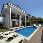 Villa Ayshe