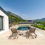 Voen Cadianda Villas