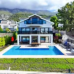 Doha Villa