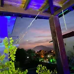 Villa Ruya