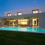 Villa Laser