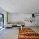 Arici Evi Delux Luxury Villa With Indoor And Outdoor Pool
