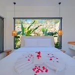 Villa Lemonya