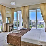 Oludeniz 4 Bedroom Villa 2184