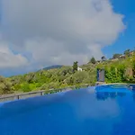 Villa Pine