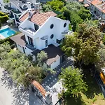Luxury Villa In The Center Of Hisaronu