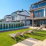 Villa Royal-2