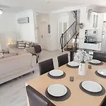 Villa London By Luxury Group