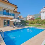 Lavanta Villalari