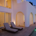 Villa Ionx - Indoor & Outdoor Pool, Sauna, Bathtub, Jacuzzi