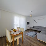 Villa Riva 2