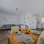 Villa Riva 2