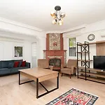 Villa Gunes