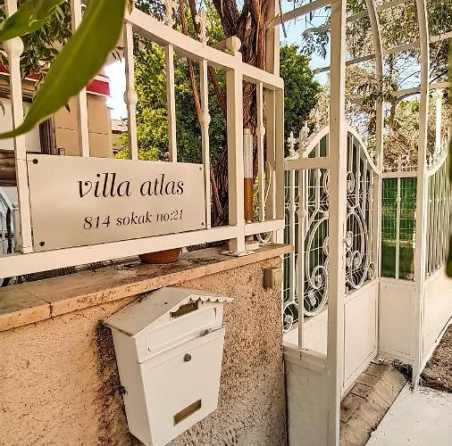 Villa Atlas