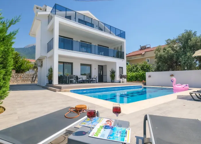 Marsel Villa Evi 2 Oeluedeniz Fethiye